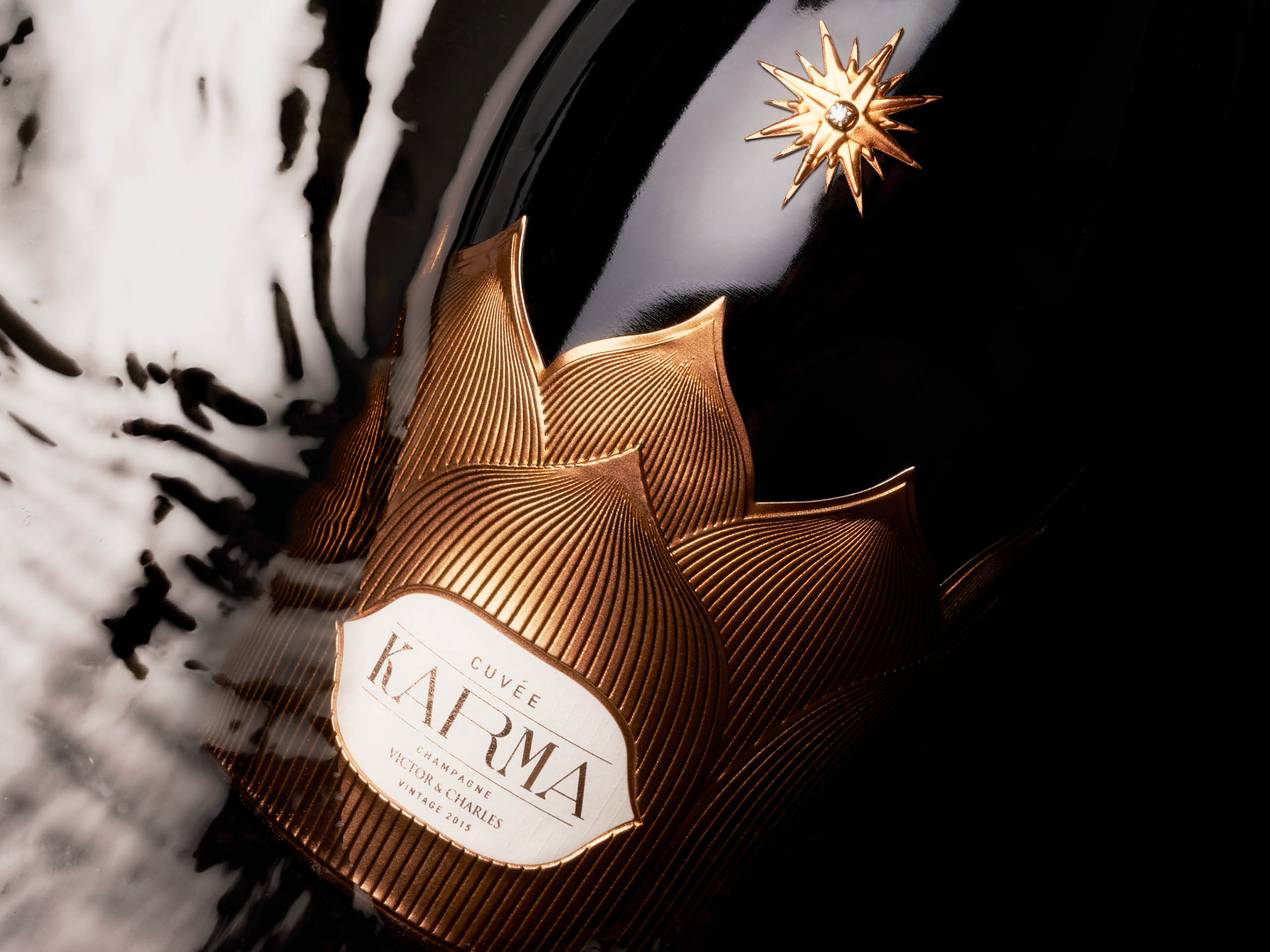 國際包裝設(shè)計(jì)分享|名貴酒包裝設(shè)計(jì)