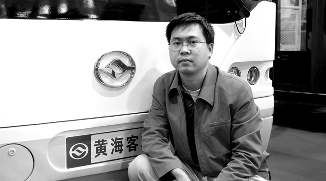 西林品牌設(shè)計(jì)總監(jiān)-解耀杰