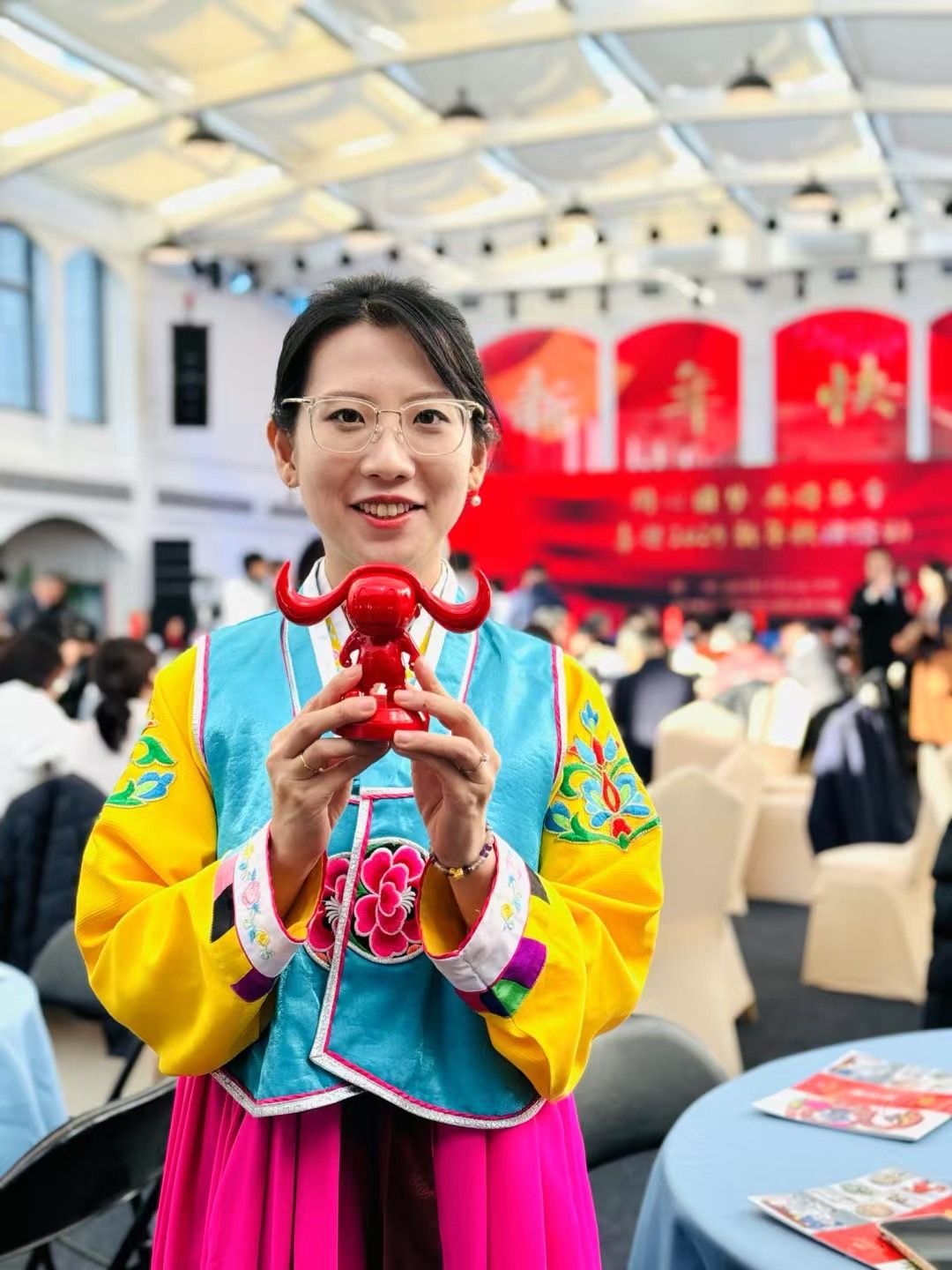 北京西林設(shè)計瓦斯牛IP